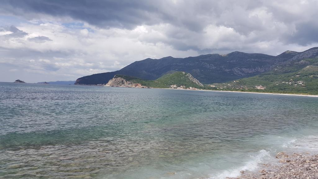 Buljarica Bay Apartments Petrovac Екстер'єр фото