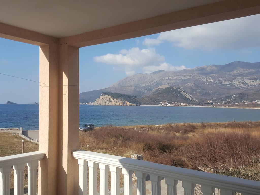 Buljarica Bay Apartments Petrovac Екстер'єр фото