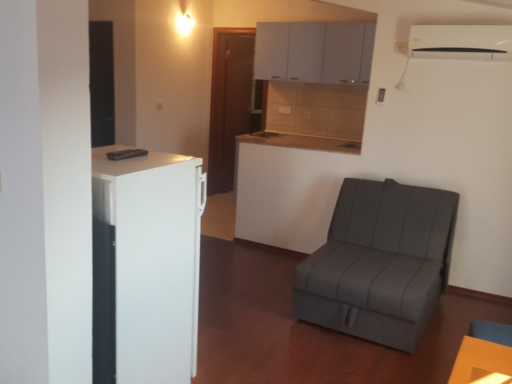 Buljarica Bay Apartments Petrovac Екстер'єр фото