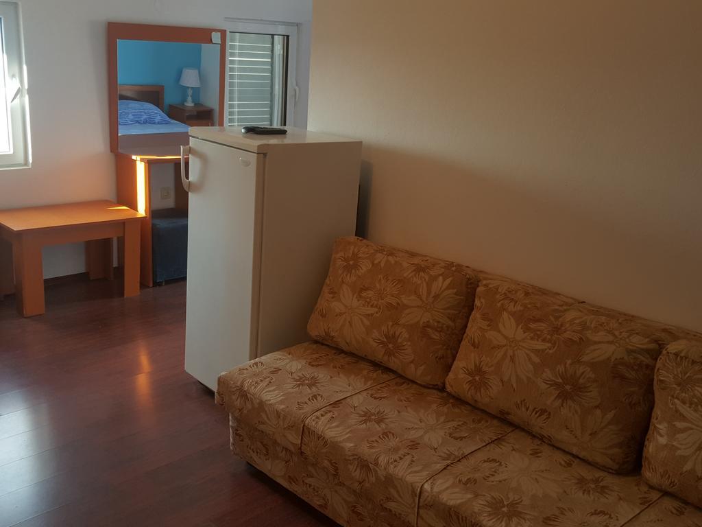 Buljarica Bay Apartments Petrovac Екстер'єр фото