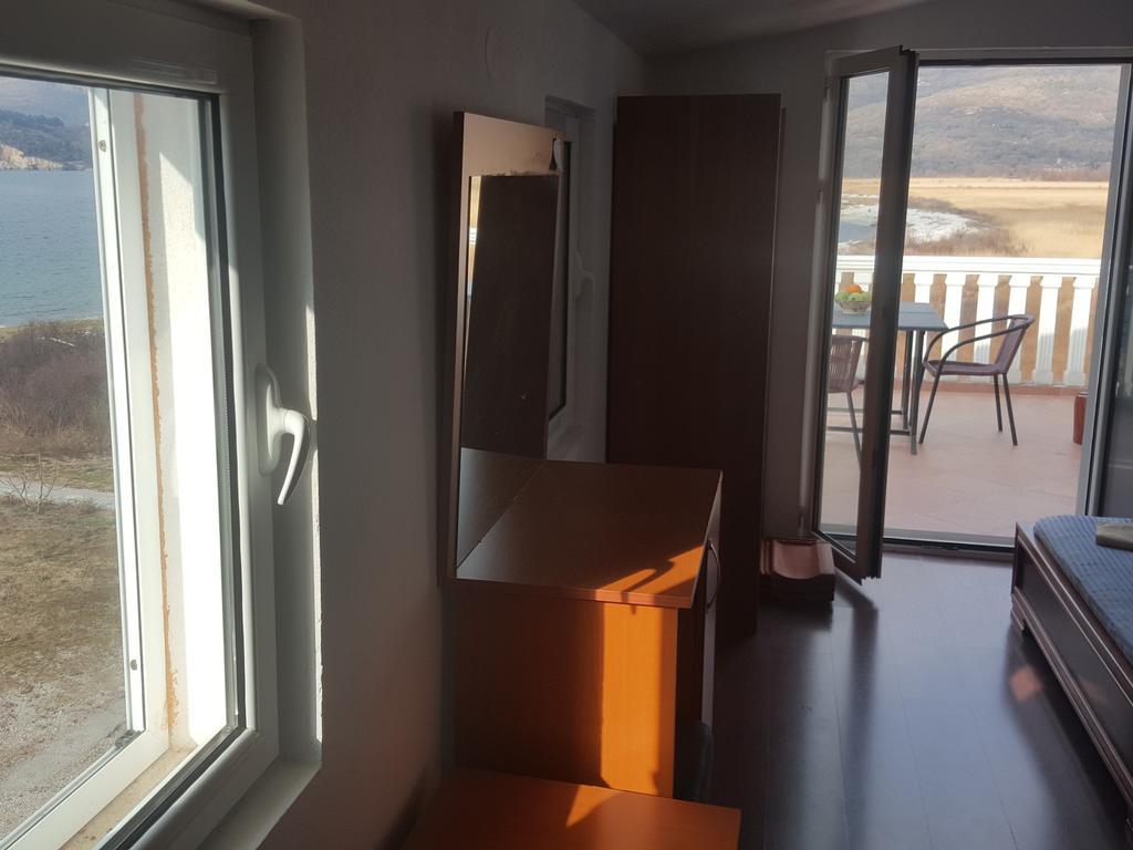 Buljarica Bay Apartments Petrovac Екстер'єр фото