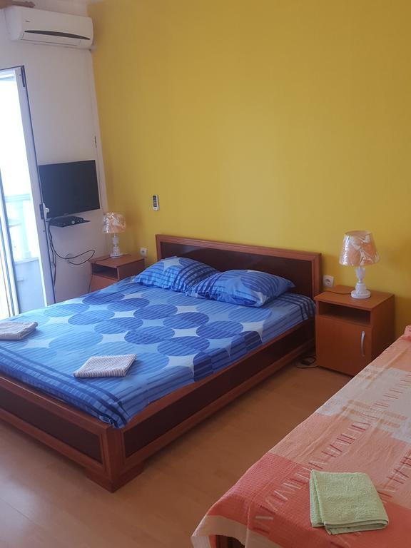 Buljarica Bay Apartments Petrovac Екстер'єр фото
