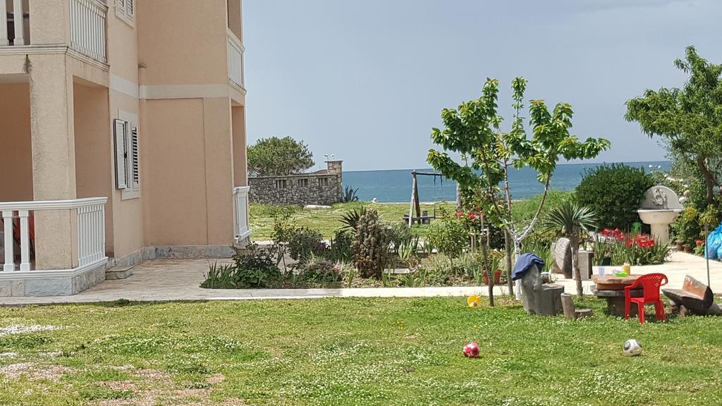 Buljarica Bay Apartments Petrovac Екстер'єр фото