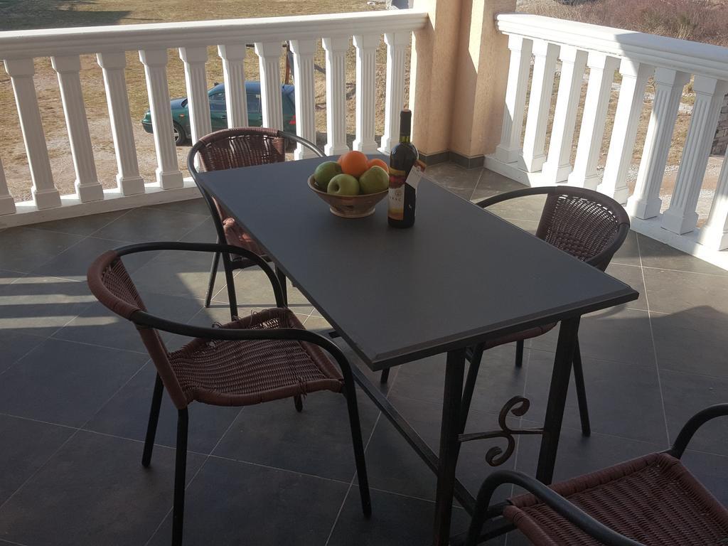 Buljarica Bay Apartments Petrovac Екстер'єр фото