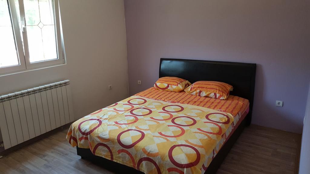 Buljarica Bay Apartments Petrovac Екстер'єр фото