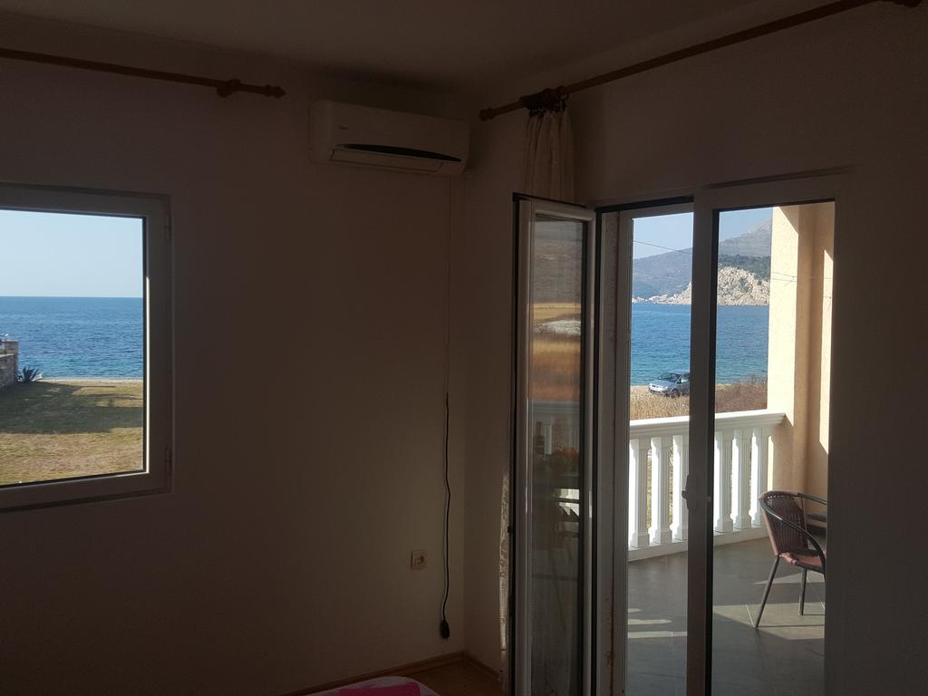 Buljarica Bay Apartments Petrovac Екстер'єр фото