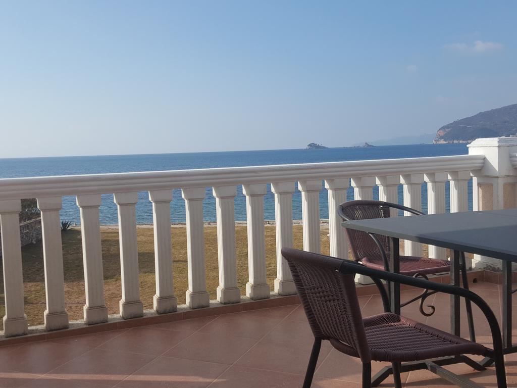 Buljarica Bay Apartments Petrovac Екстер'єр фото