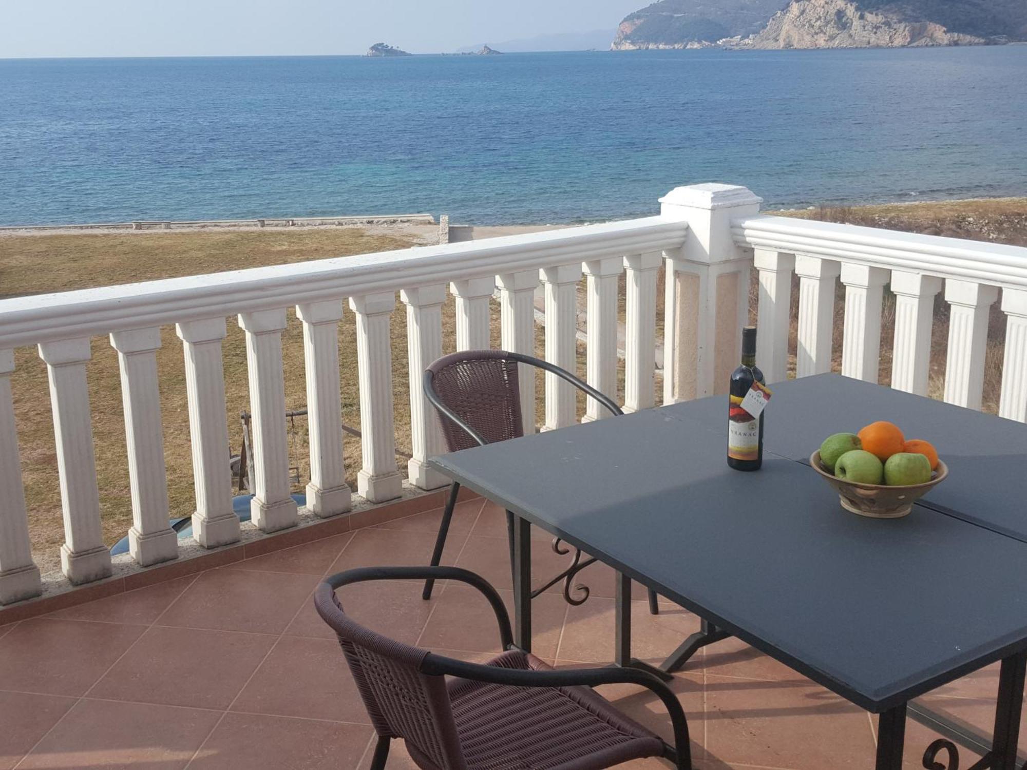 Buljarica Bay Apartments Petrovac Екстер'єр фото