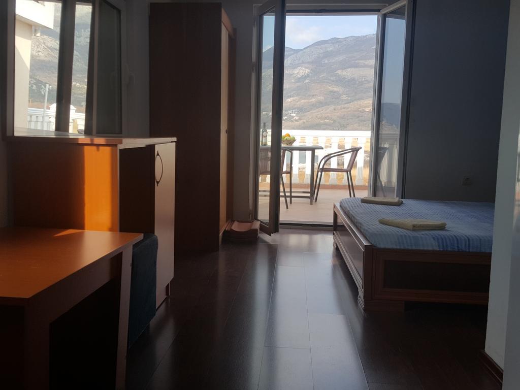 Buljarica Bay Apartments Petrovac Екстер'єр фото