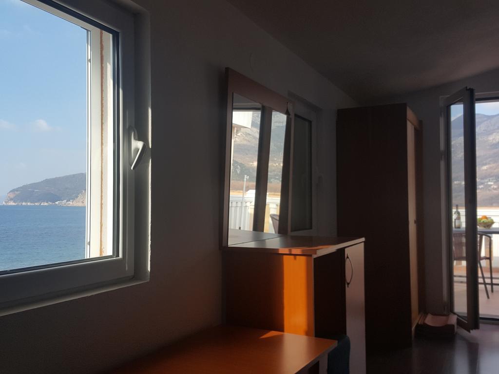 Buljarica Bay Apartments Petrovac Екстер'єр фото