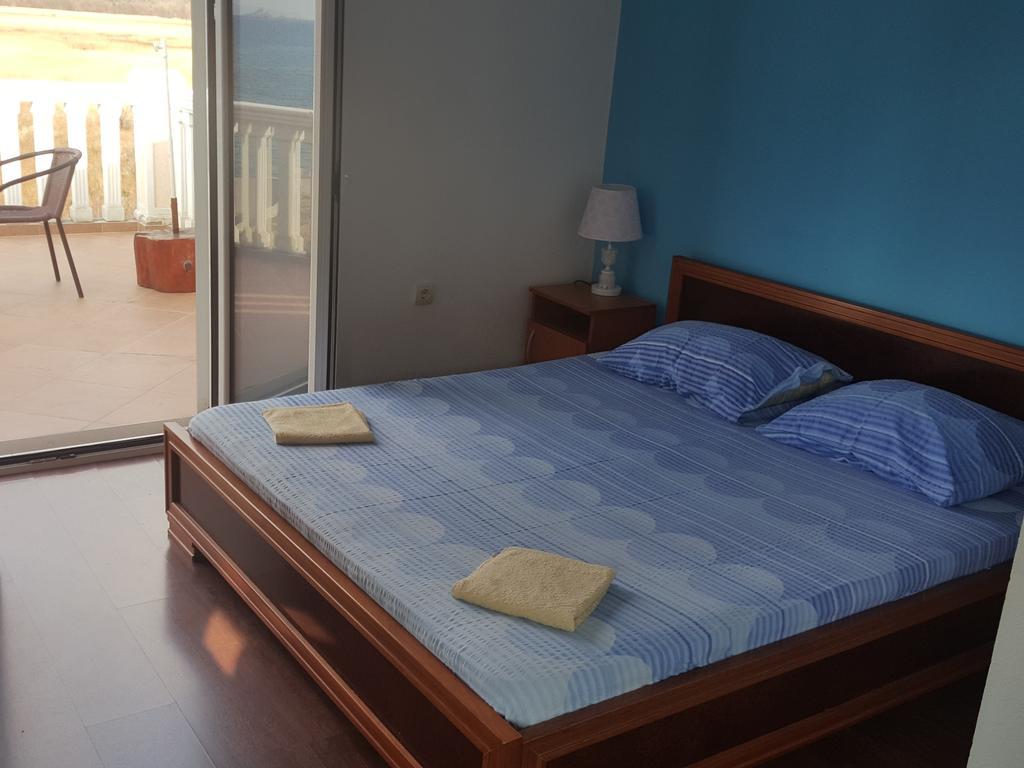 Buljarica Bay Apartments Petrovac Екстер'єр фото