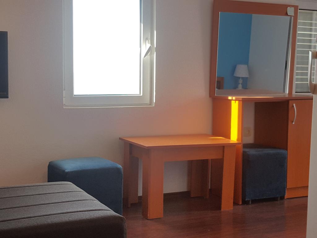 Buljarica Bay Apartments Petrovac Екстер'єр фото